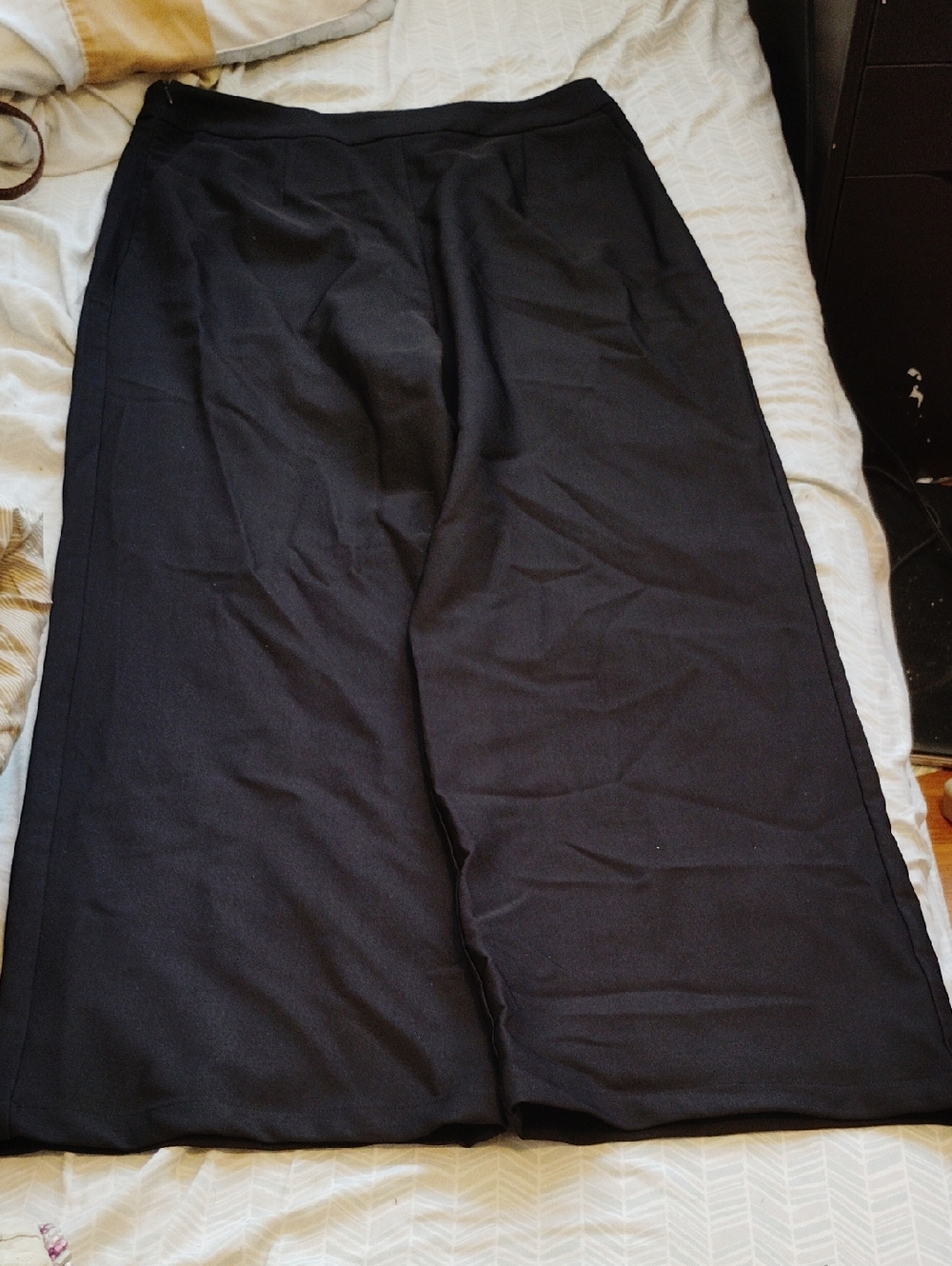 Women's Black Wide-Leg Pants